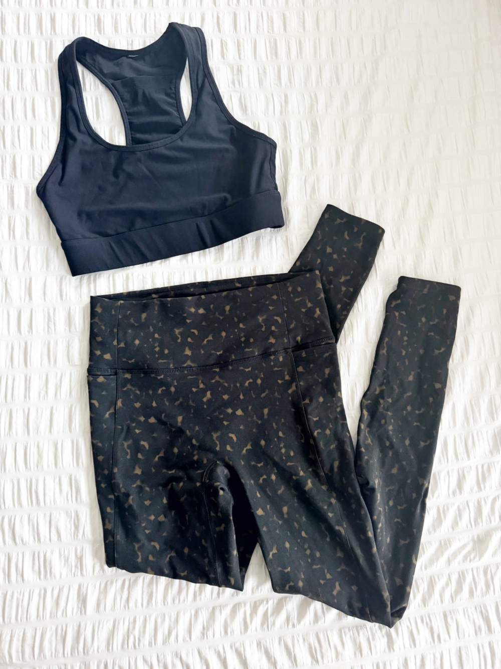 Workout Outfit Set Medium Black Brown Tortoise CALIA Fabletics